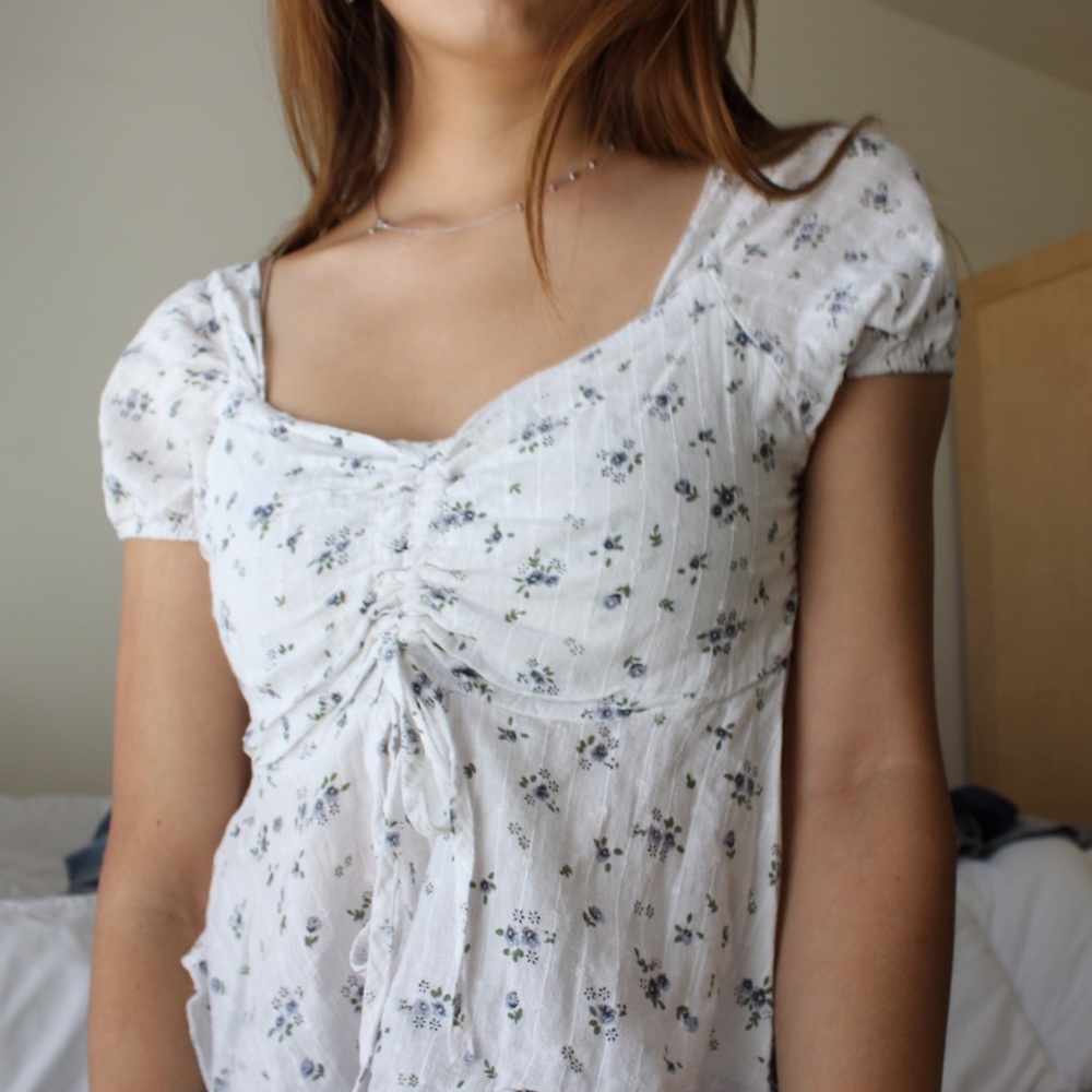 Floral blouse crop top